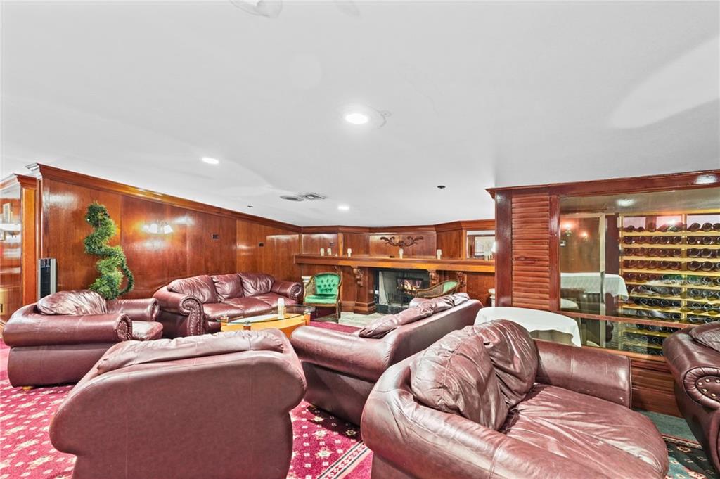 383 Metacom Avenue Property Photo 19
