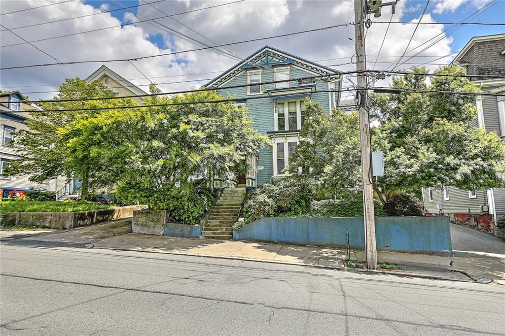 137 Doyle Avenue Unit 1 Property Photo 2