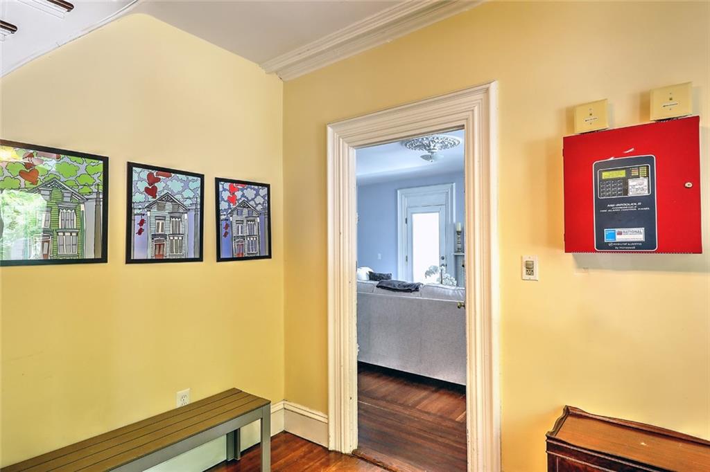 137 Doyle Avenue Unit 1 Property Photo 6