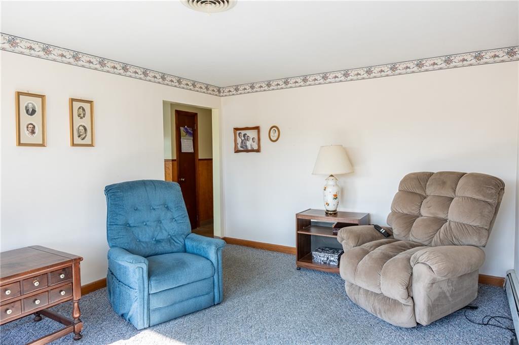 39 Irving Street Property Photo 6