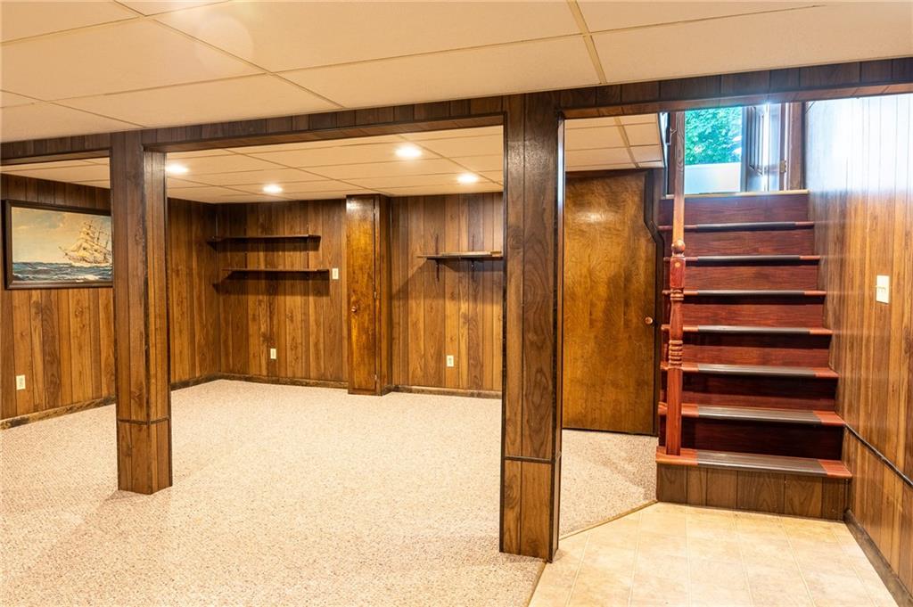 39 Irving Street Property Photo 11