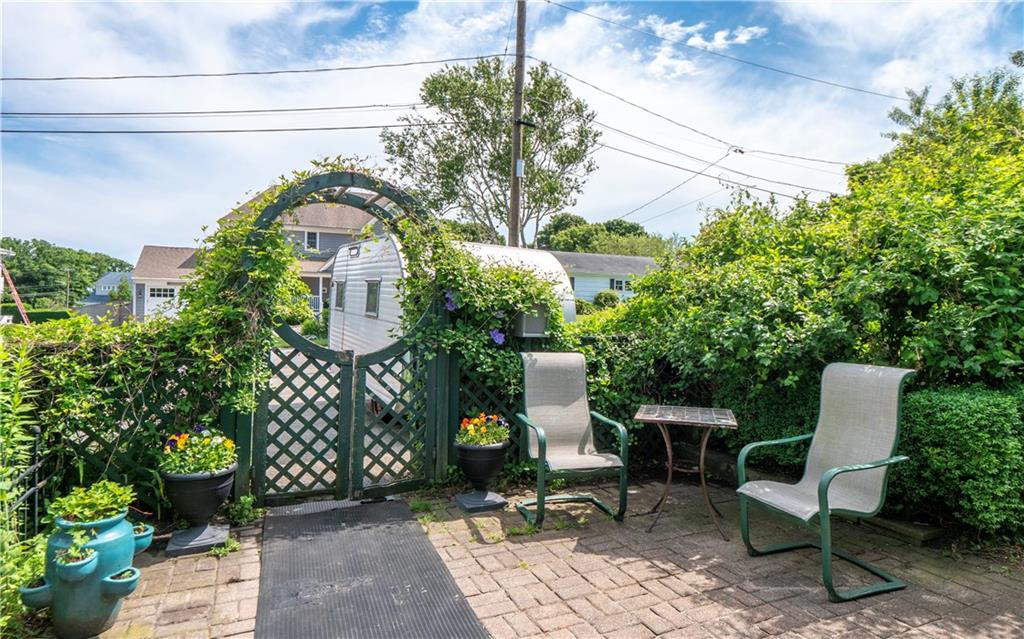 48 Kane Avenue Property Photo 4