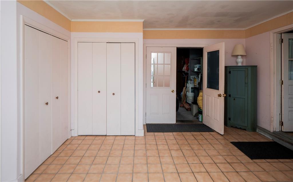 48 Kane Avenue Property Photo 36