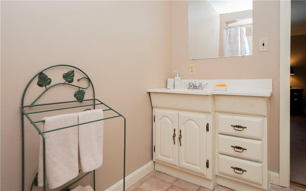 48 Kane Avenue Property Photo 45