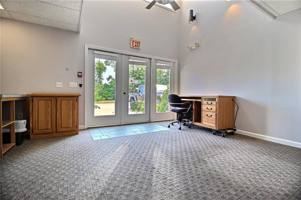 101 Franklin Street 1st Flr Property Photo 3