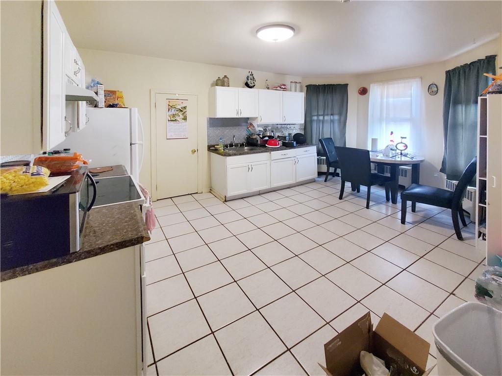 247 Blackstone Street Property Photo 3