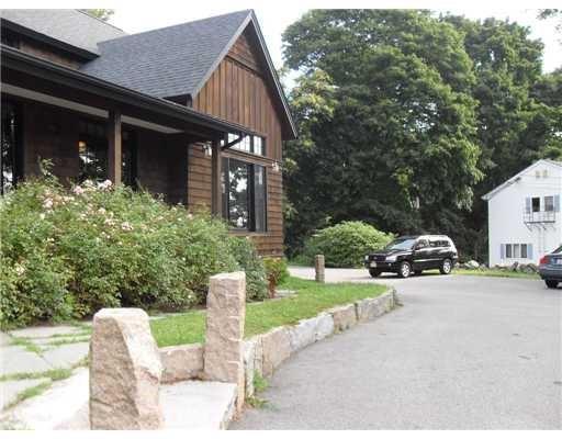 56 Wells Street Property Photo 1