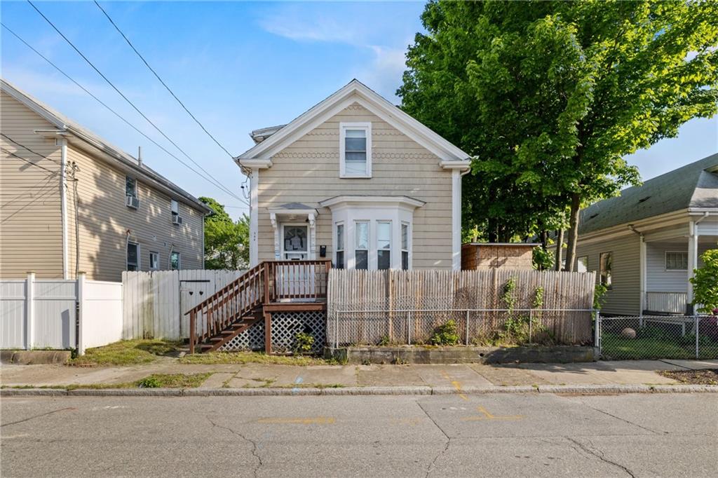 112 Briggs Street Property Photo 5