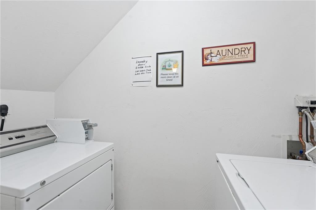 313 Durfee Street Unit 1s Property Photo 24