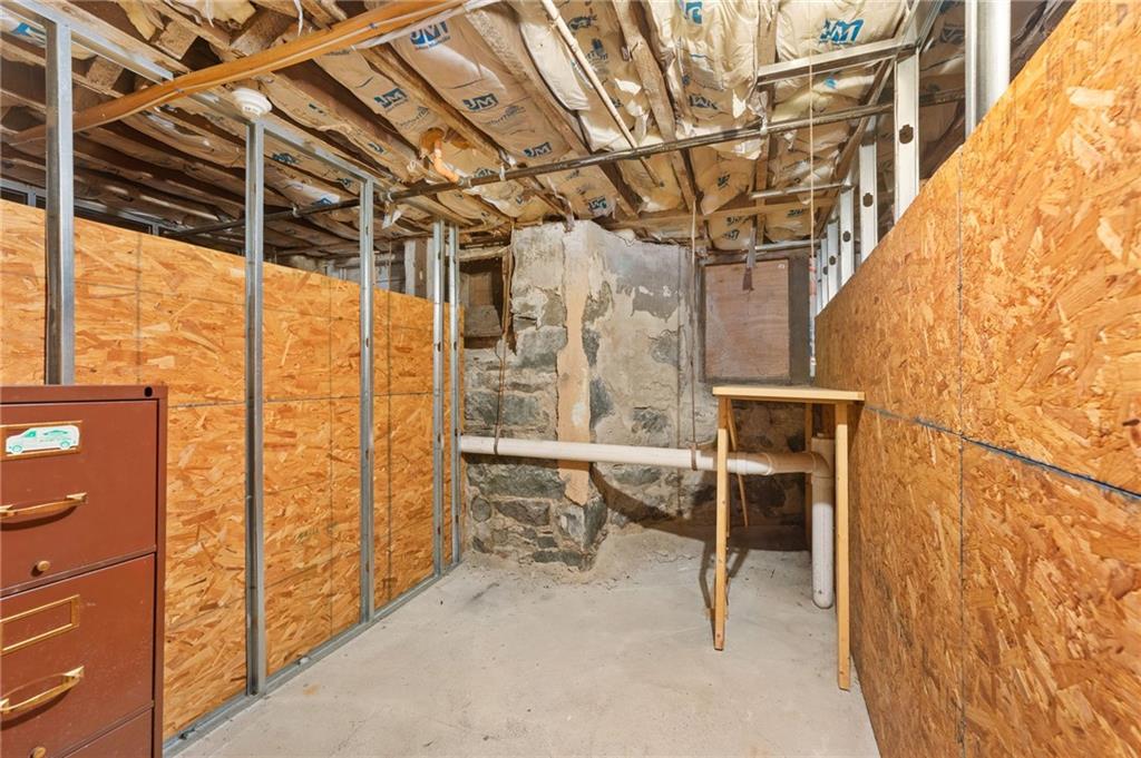 313 Durfee Street Unit 1s Property Photo 25