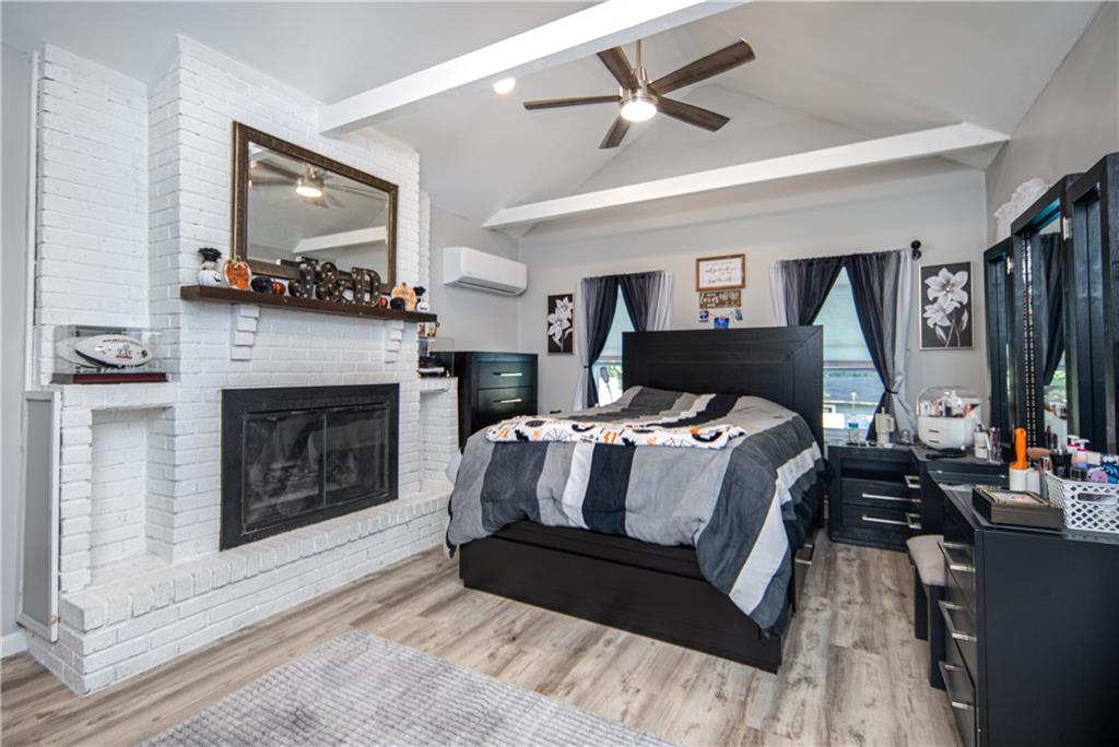 55 Clyde Street Property Photo 20