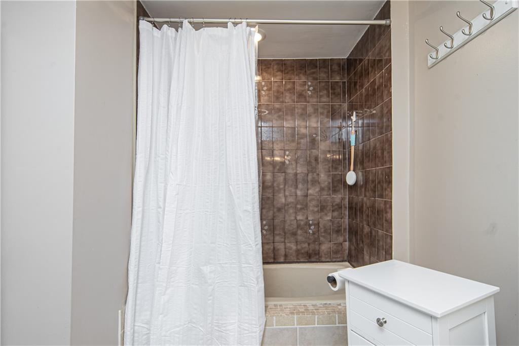 55 Clyde Street Property Photo 23