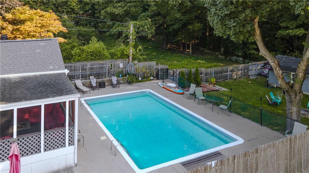 55 Clyde Street Property Photo 32