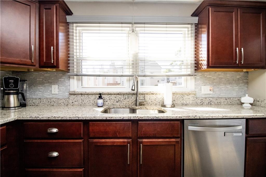 1603 Plainfield Pike Unit F7 Property Photo 8