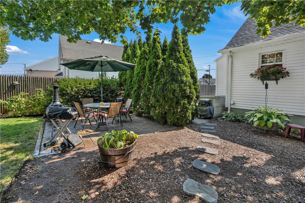 7 Manuel Avenue Property Photo 21