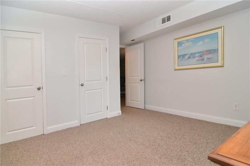 650 East Greenwich Avenue Unit 2-111 Property Photo 13
