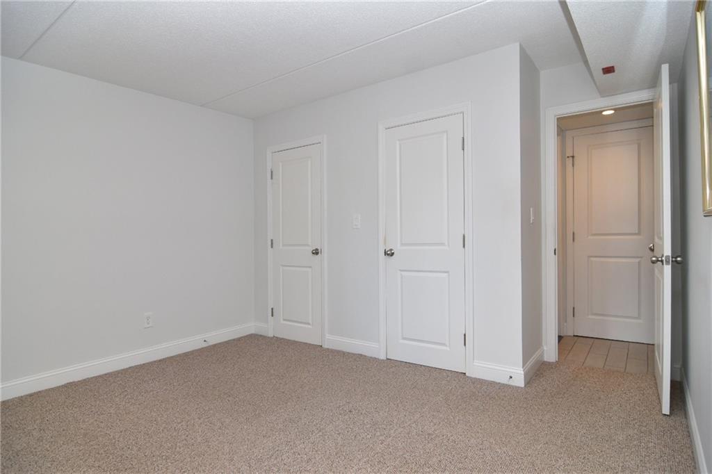 650 East Greenwich Avenue Unit 2-111 Property Photo 15