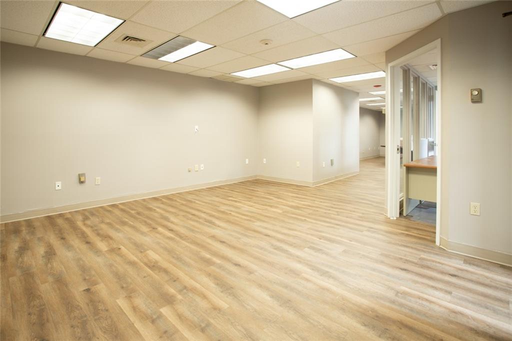 1150 New London Avenue Property Photo 2