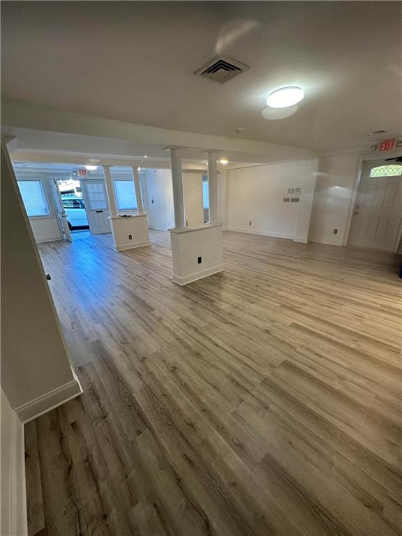 227 Thames Street Unit 6 Property Photo 4