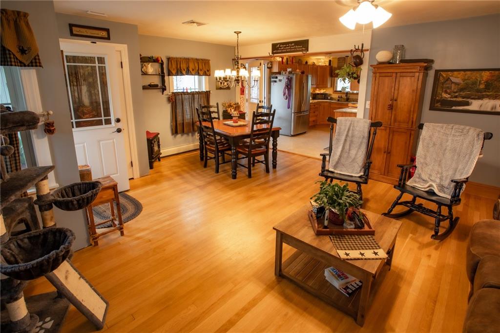 48 Farm Street Property Photo 7