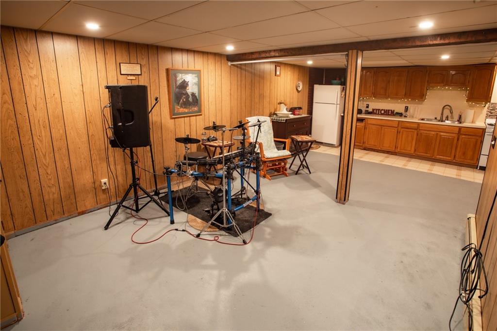 48 Farm Street Property Photo 15