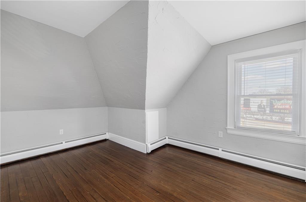 1000 Smith Street Property Photo 4