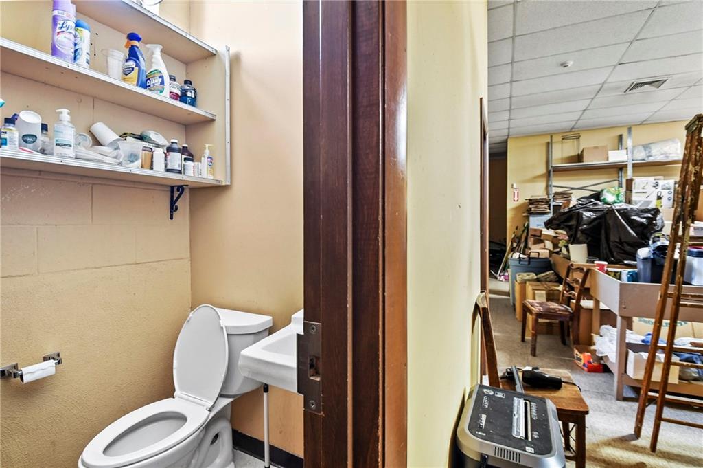 1158 Property Photo 7