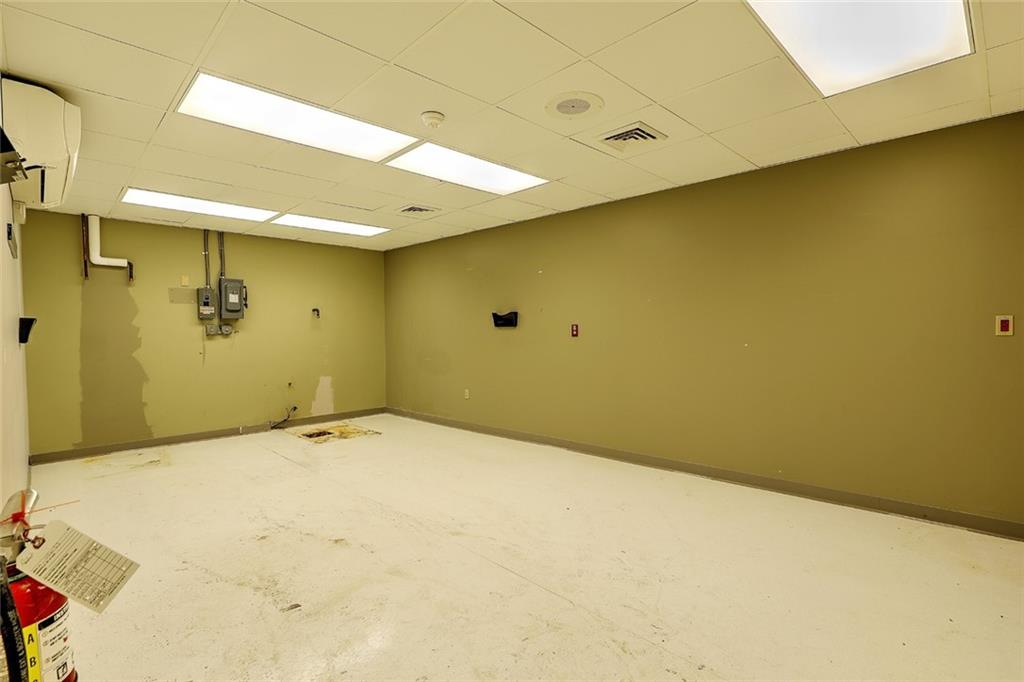 17 Seekonk Street Property Photo 25