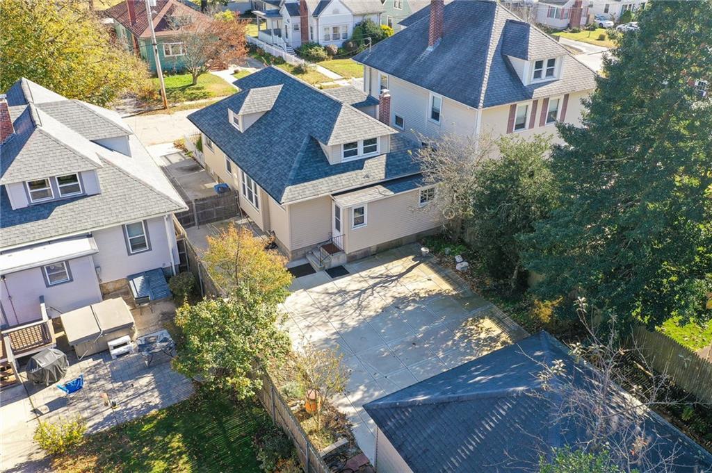 17 River Street Property Photo 3