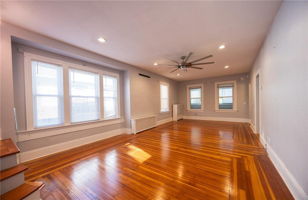 17 River Street Property Photo 14