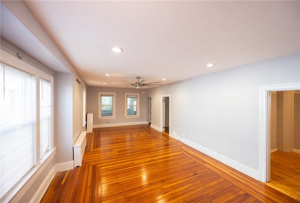 17 River Street Property Photo 27