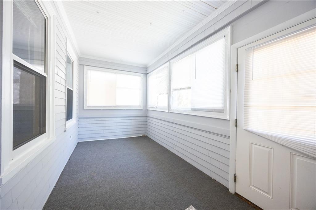 17 River Street Property Photo 33