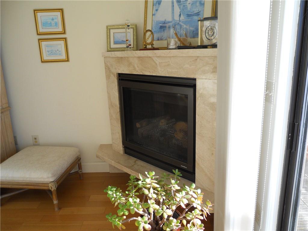 1412 Capella South Row Unit 1412 Property Photo 4