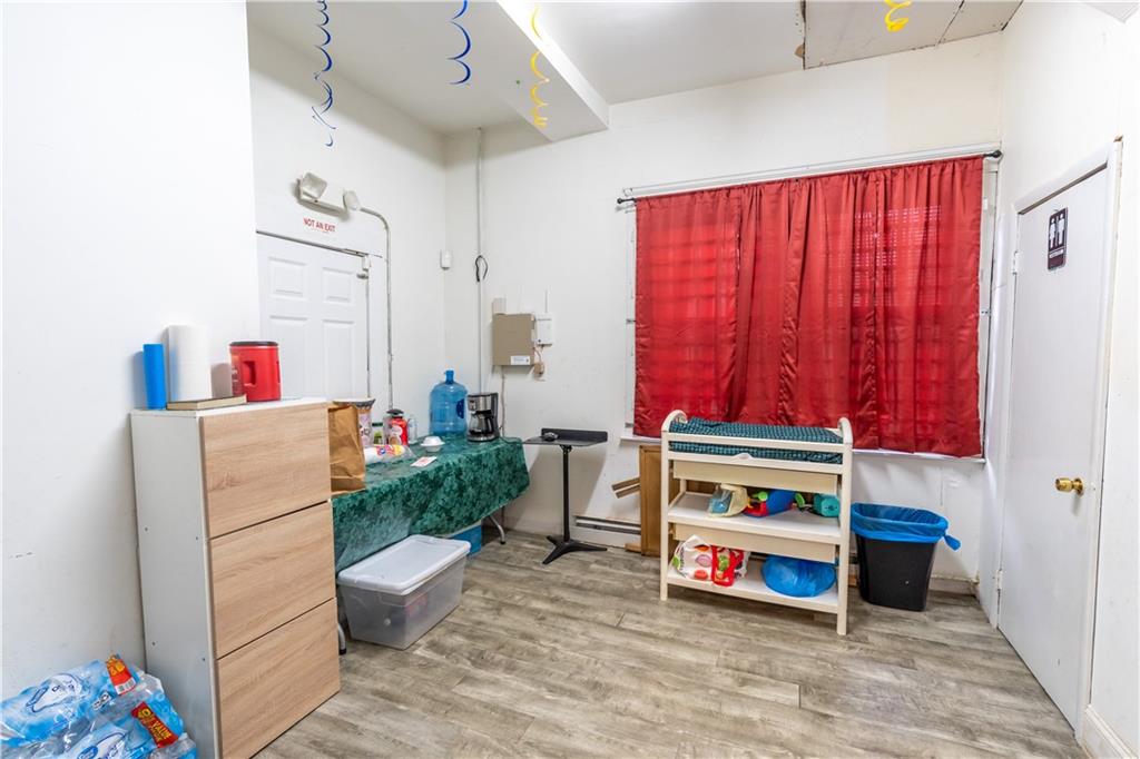 559 Branch Avenue Property Photo 4