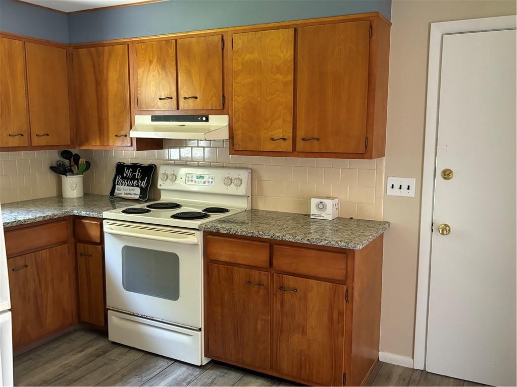 65 Lambert Street Property Photo 10