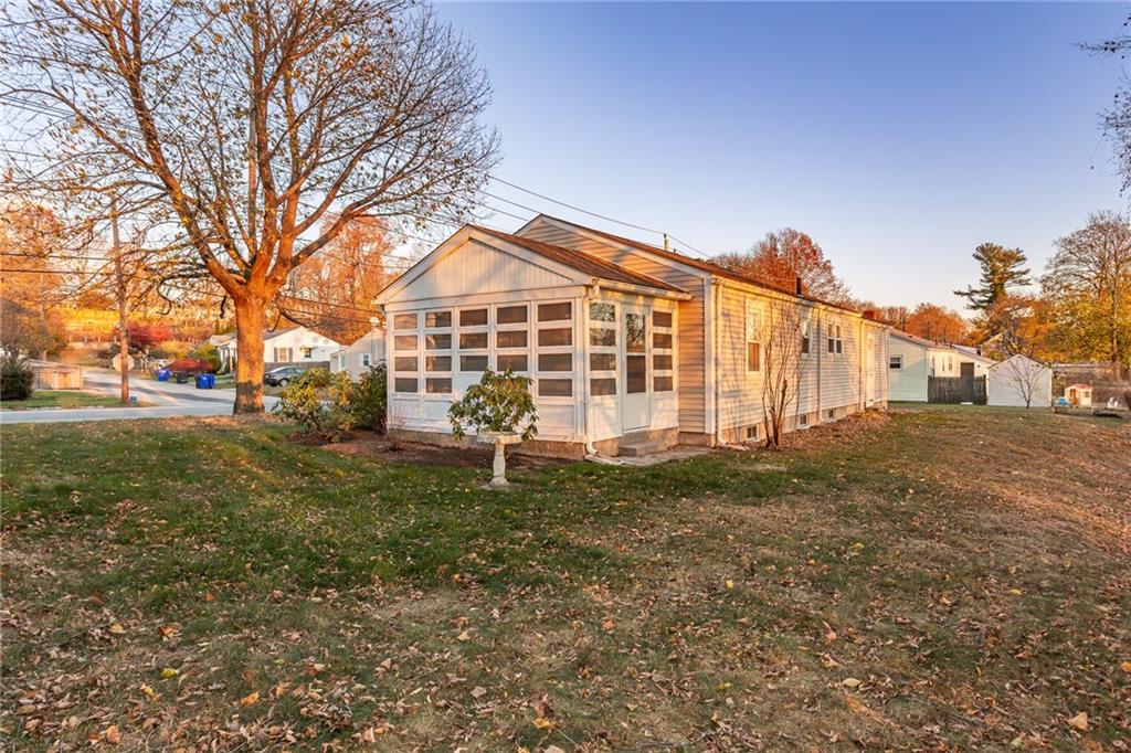 100 Roger Williams Avenue Property Photo 3