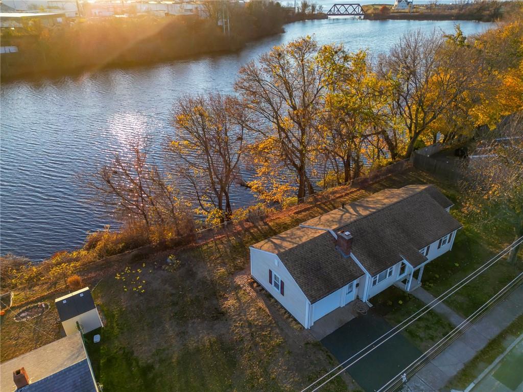 100 Roger Williams Avenue Property Photo 8