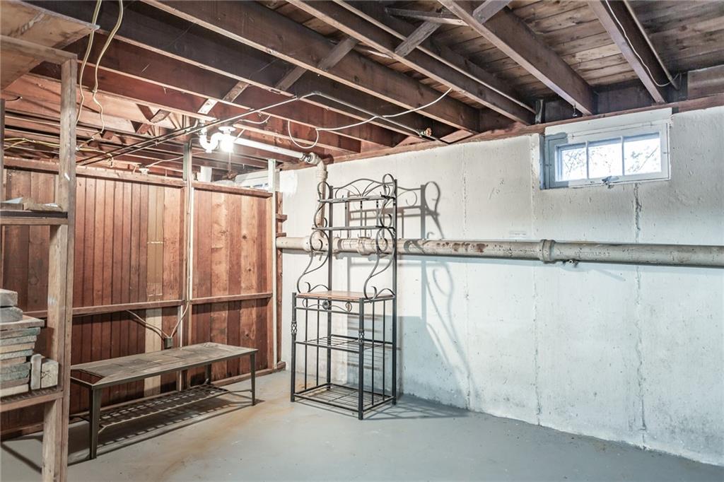100 Roger Williams Avenue Property Photo 26