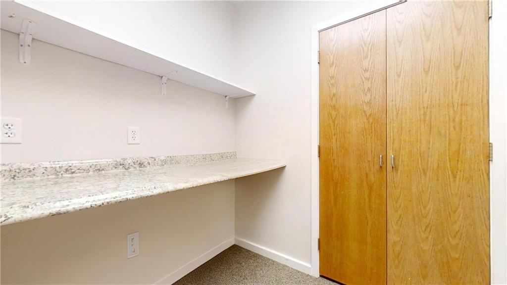 1130 Ten Rod Road Unit B-203 Property Photo 8