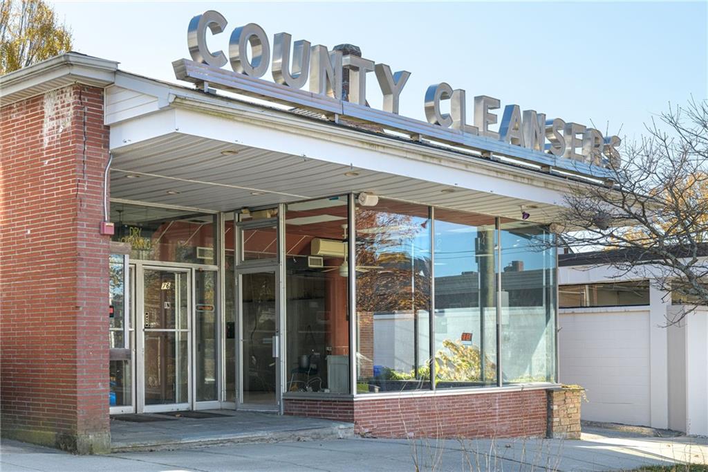 76 State Street Property Photo 2