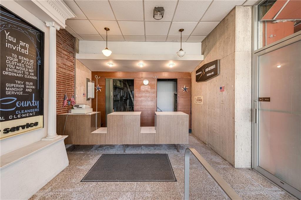 76 State Street Property Photo 10