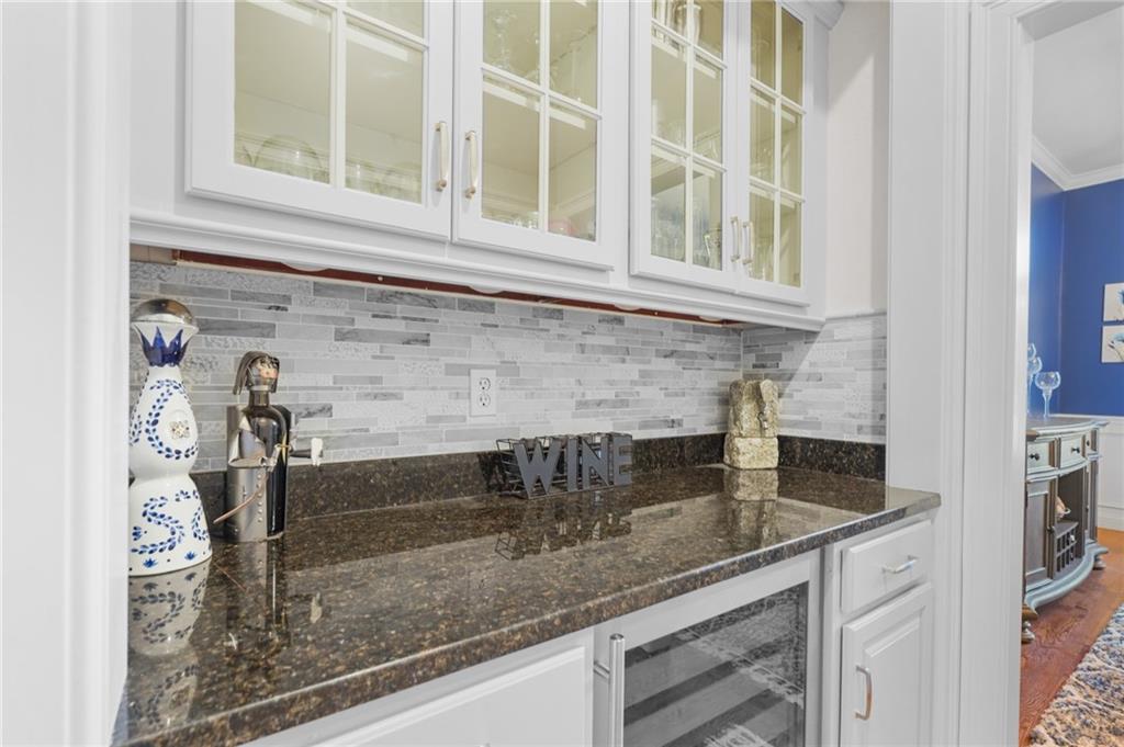 90 Bailey Boulevard Property Photo 12