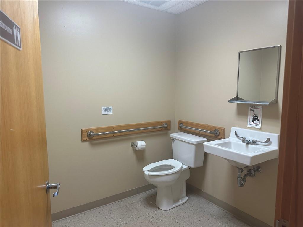 1635 Mineral Spring Avenue Unit 201 Property Photo 17