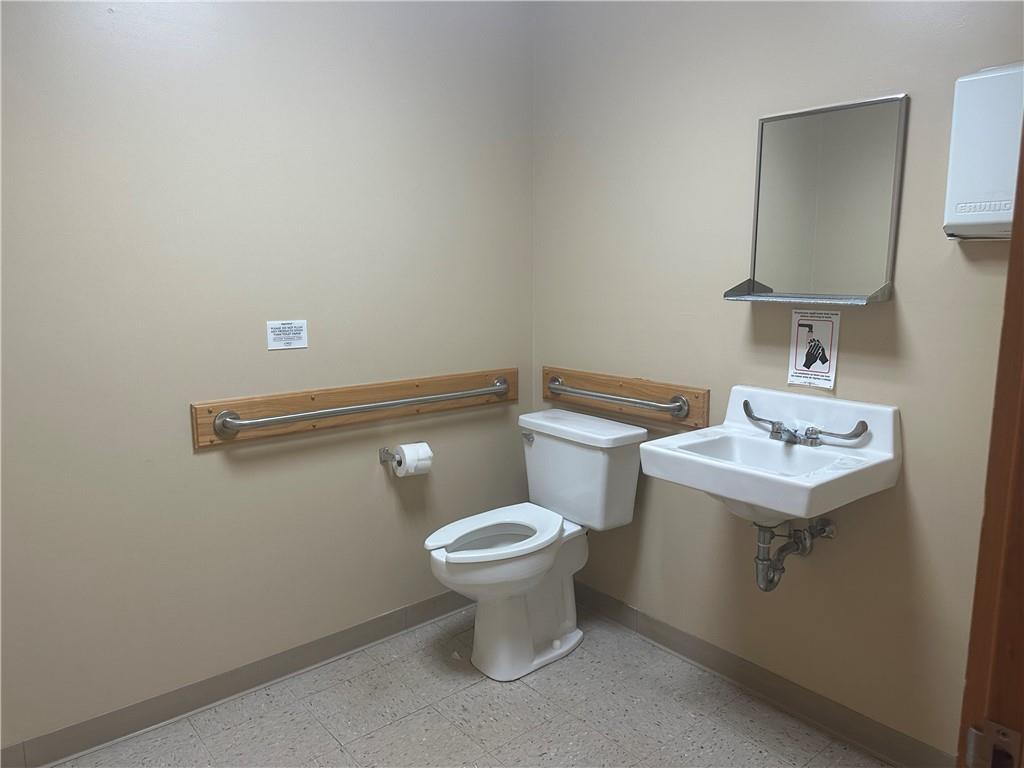 1635 Mineral Spring Avenue Unit 201 Property Photo 18