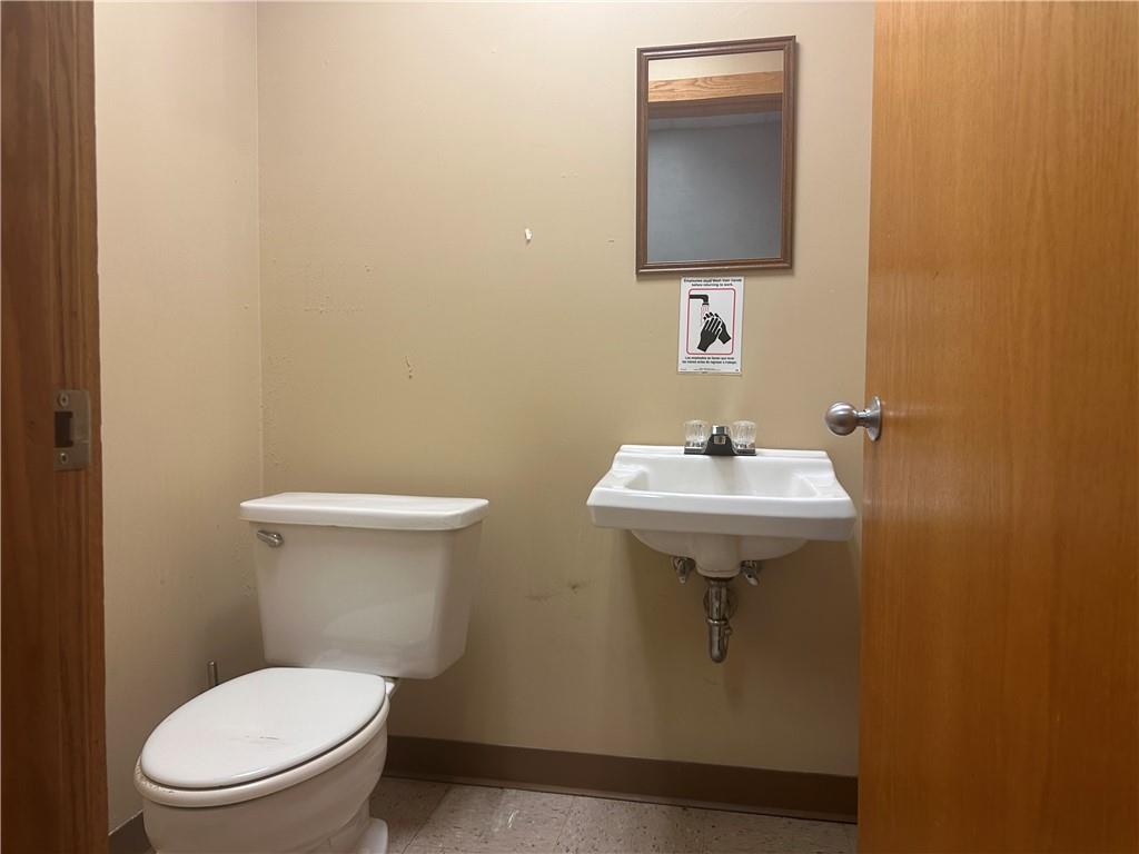 1635 Mineral Spring Avenue Unit 201 Property Photo 25