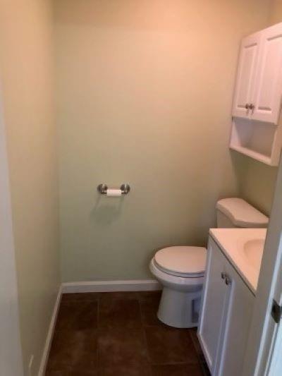 845 Oaklawn Avenue Unit 104 Property Photo 6