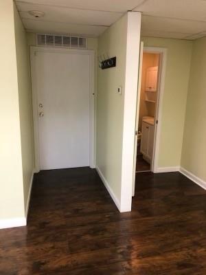 845 Oaklawn Avenue Unit 104 Property Photo 9