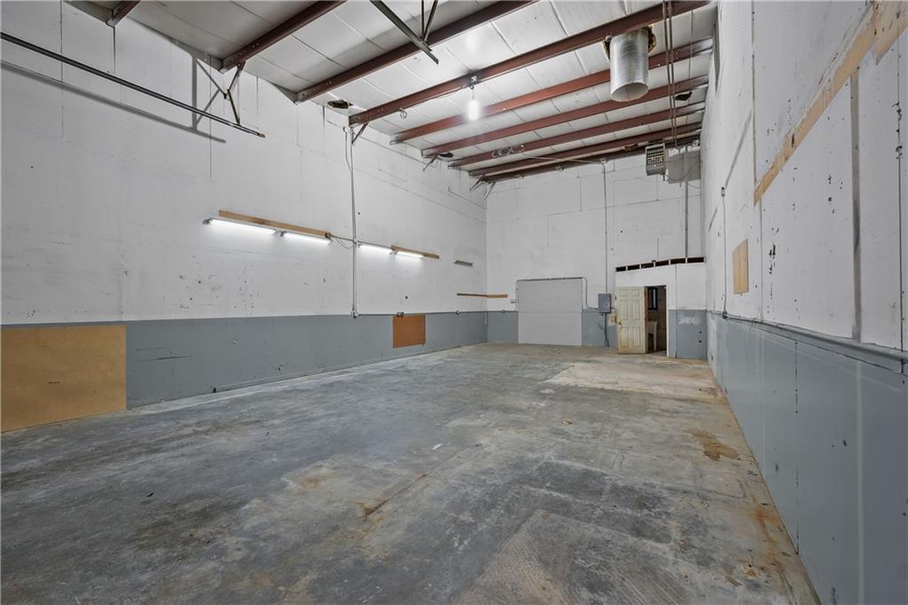 100 Bellows Street Property Photo 15