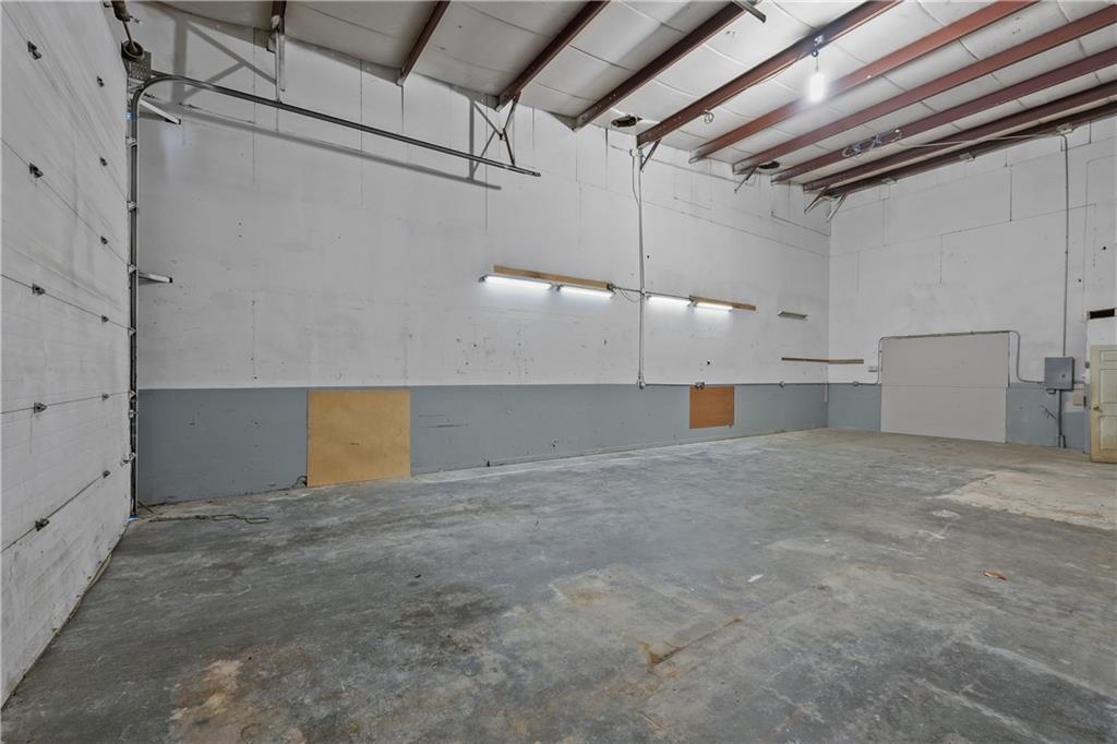100 Bellows Street Property Photo 16