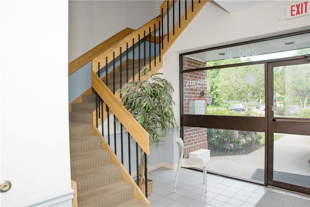 250 Centerville Road Unit 9e Property Photo 31
